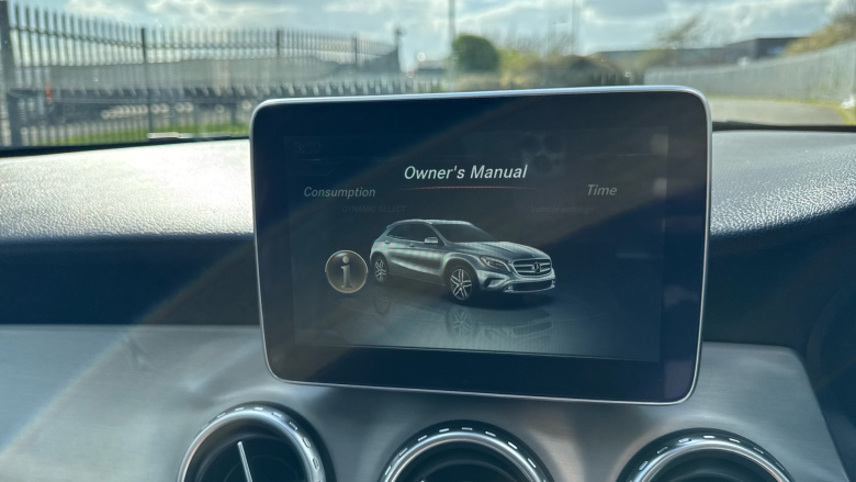 Mercedes-Benz GLA 220d 4Matic AMG Line 5dr Auto [Prem Plus] Diesel Hatchback